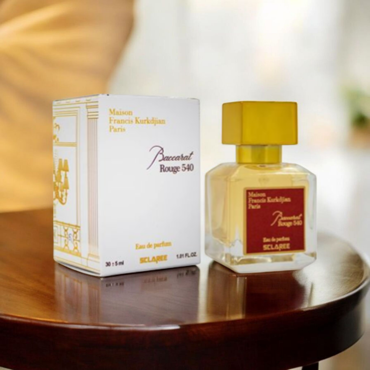 ادکلن جیبی یونیسکس اسکلاره مدل باکارات رژ سفید حجم 30 میلی لیتر